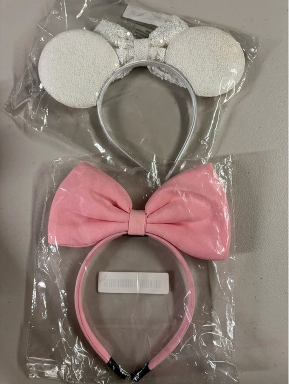 2 Minnie mouse ear headbands